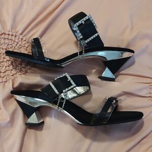 Onex Strappy Sandals Black and Silver with Rhinestone Buckle Kitten Heels Size 7